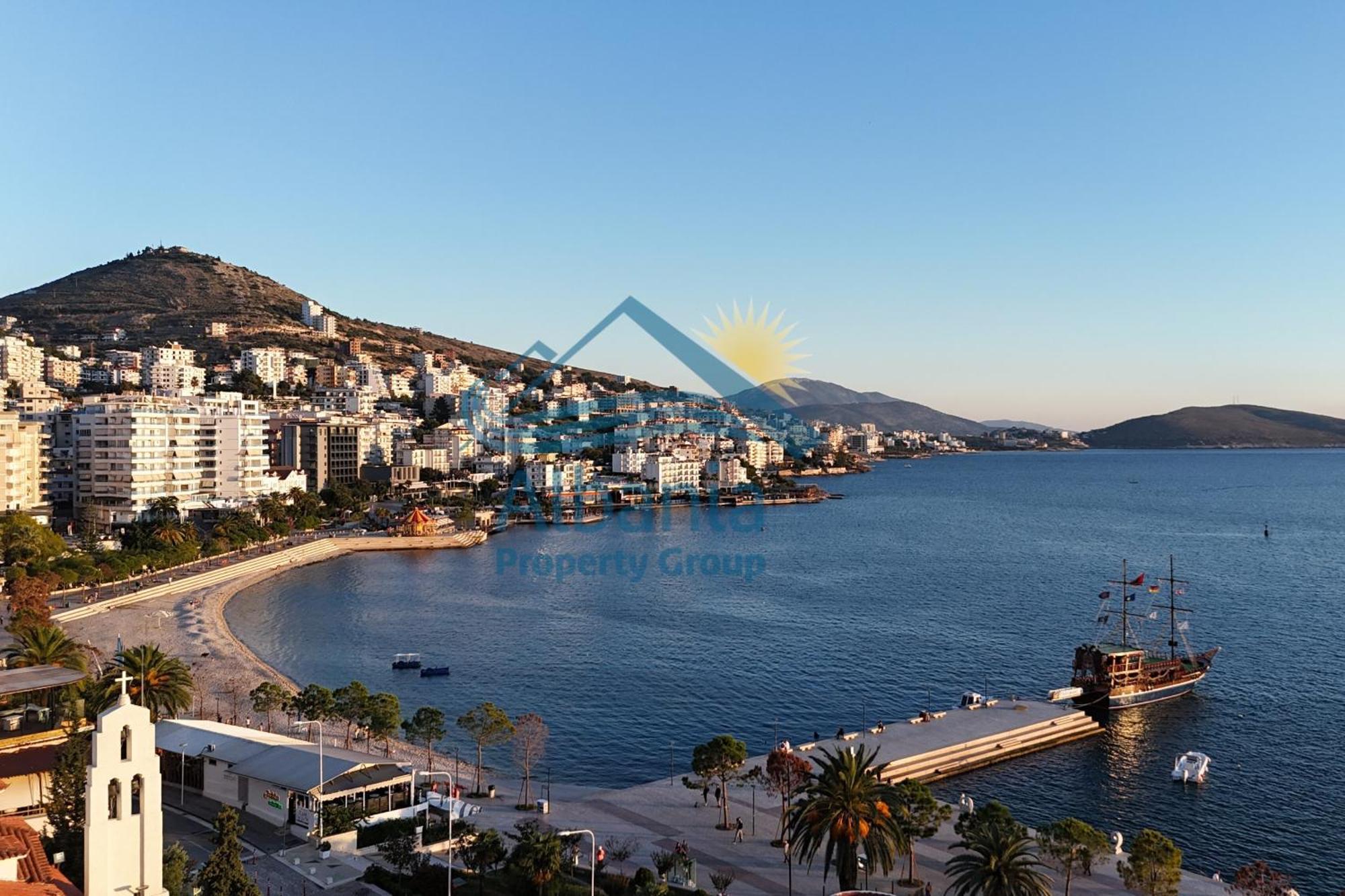 Wonderful View Apartments Sarande Bagian luar foto