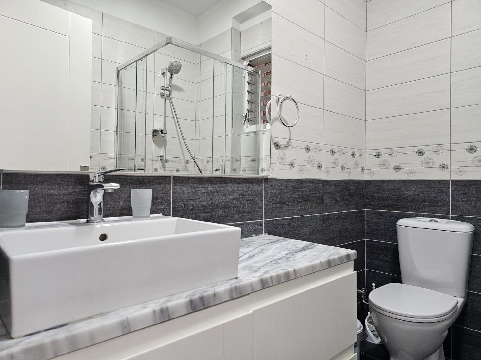 Wonderful View Apartments Sarande Bagian luar foto