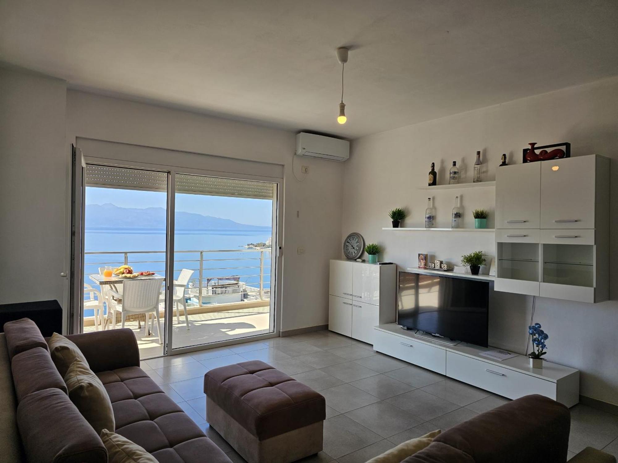Wonderful View Apartments Sarande Bagian luar foto