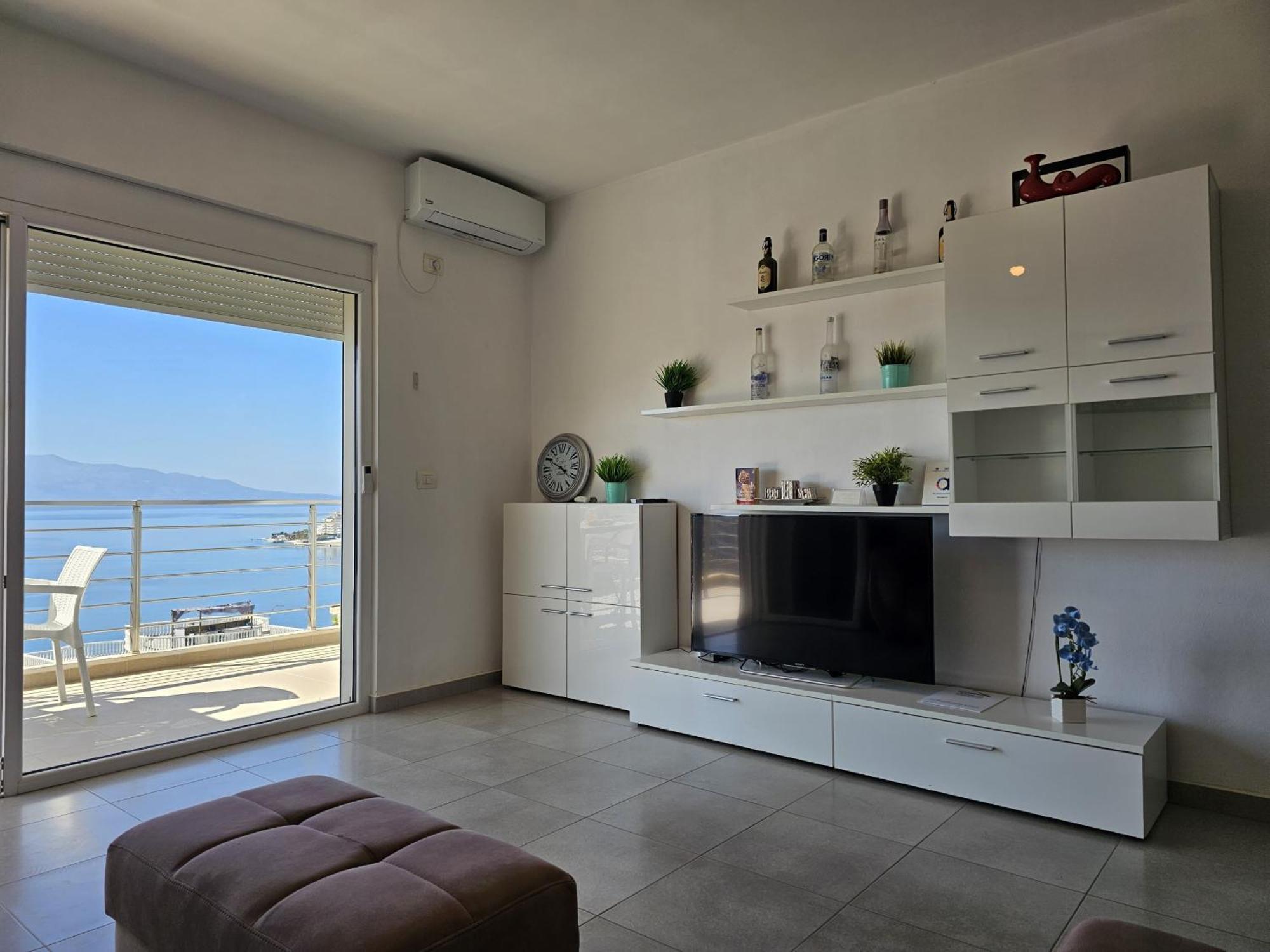 Wonderful View Apartments Sarande Bagian luar foto